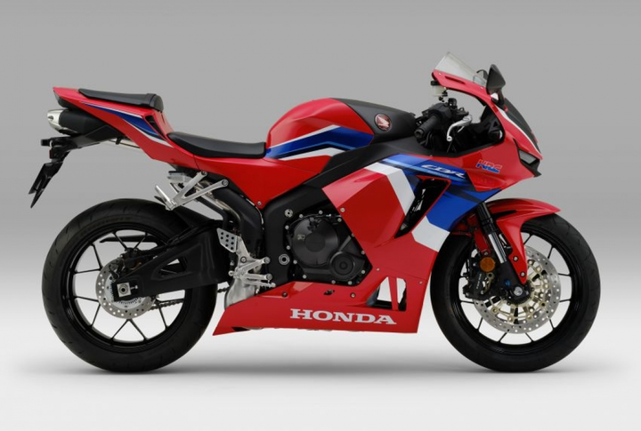 'Siêu' xe Honda CBR600RR 2021 chốt giá từ hơn 553 triệu đồng - 3