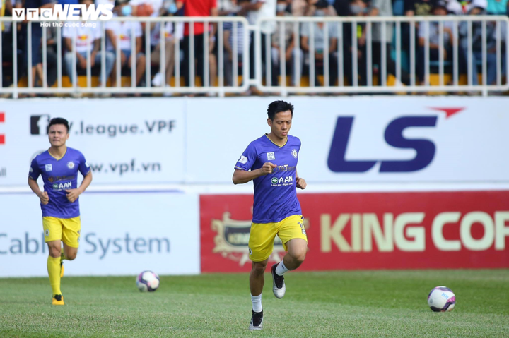 Trực tiếp bóng đá HAGL 1-0 Hà Nội FC: Xuân Trường lập siêu phẩm - 9