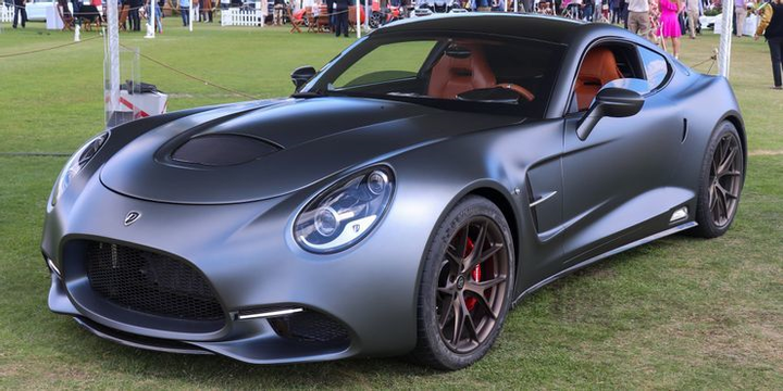 Những chiếc xe thể thao 'khủng' nhất của Ý - 9