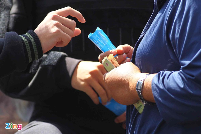 Đại chiến HAGL vs Hà Nội FC tạo ra cơn sốt vé khủng khiếp - 1