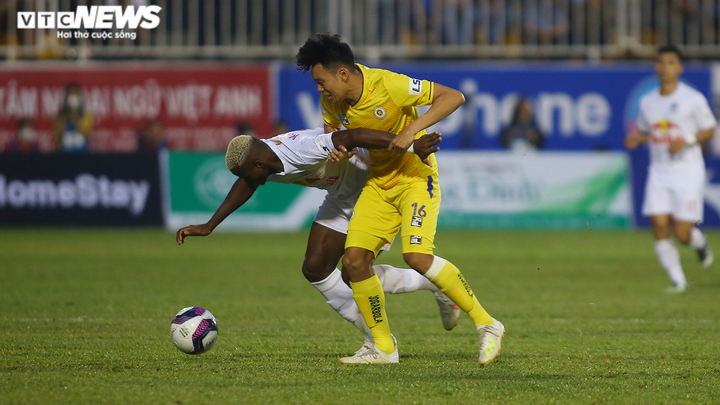 Tuyển Việt Nam 'chia đôi thi đấu', đại chiến HAGL vs Hà Nội FC căng như dây đàn - 5