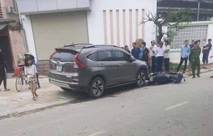 Người phụ nữ lái ô tô tông chết 2 mẹ con ở Phú Thọ - 1