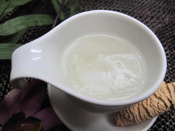 Chén nước cơm lớn lên cùng bao thế hệ: Uống ngon hơn sữa, giờ muốn thử cũng khó - 4