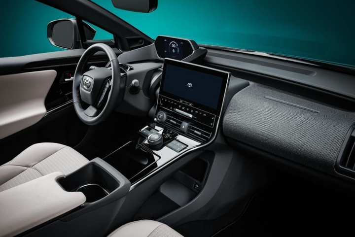 Ngắm concept SUV chạy điện đẹp như mơ của Toyota - 9