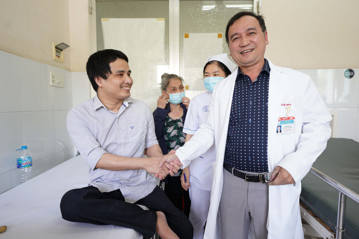 Nằm viện 11 năm được bảo hiểm chi trả hơn 38 tỷ đồng: BHXH TP.HCM nói gì? - 1