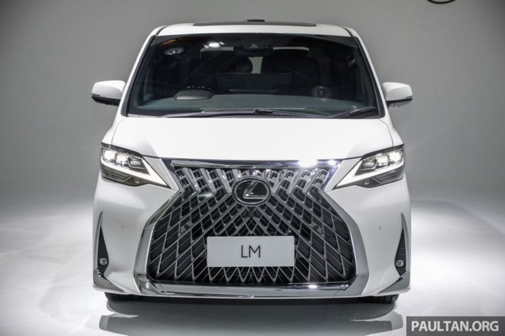 Lexus LM 350 giá hơn 6 tỷ đồng tại Malaysia có gì đặc biệt? - 6
