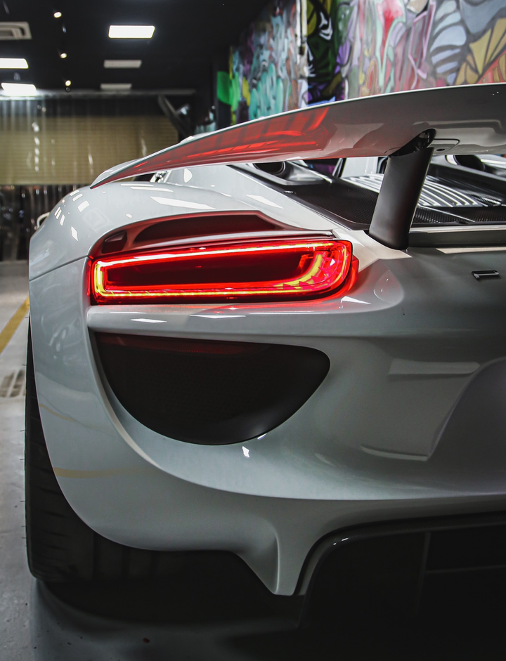 Siêu xe đắt nhất của Porsche về Việt Nam, giá khoảng 60 tỷ đồng - 5