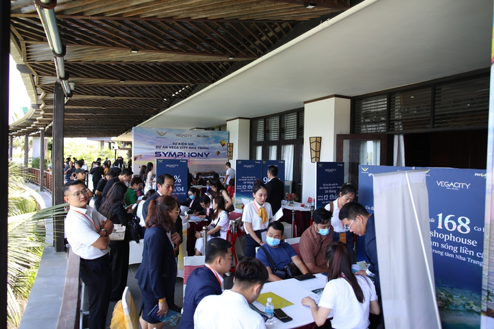 Khúc hoà ca ánh sáng tại sự kiện VIP dự án Vega City Nha Trang - 4