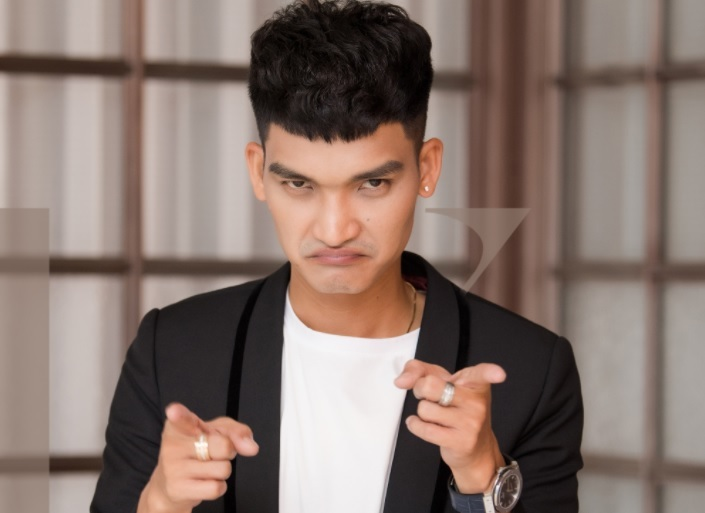 Mạc Văn Khoa: Tôi không thể hóa thân thành nam thần được - 2