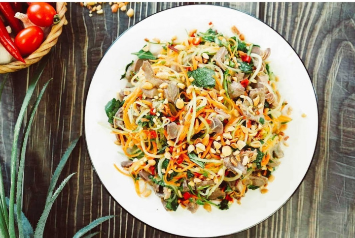 Món ngon mỗi ngày: Nộm mề gà chua cay - 1