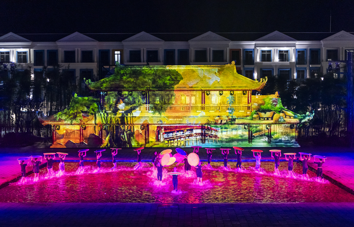 Đột nhập hậu trường show diễn tại Phú Quốc United Center trước giờ khai trương - 5