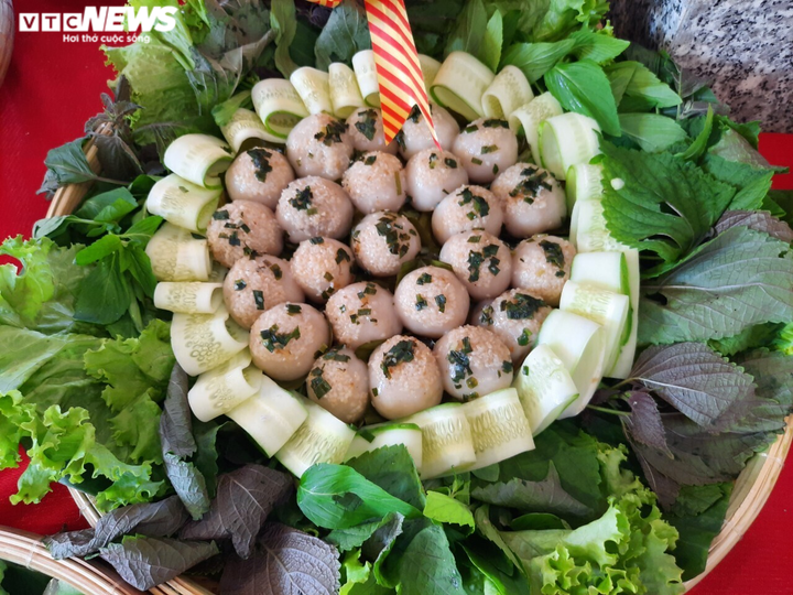 Cà Mau dâng 9 mâm bánh dân gian lên Quốc Tổ Hùng Vương - 7