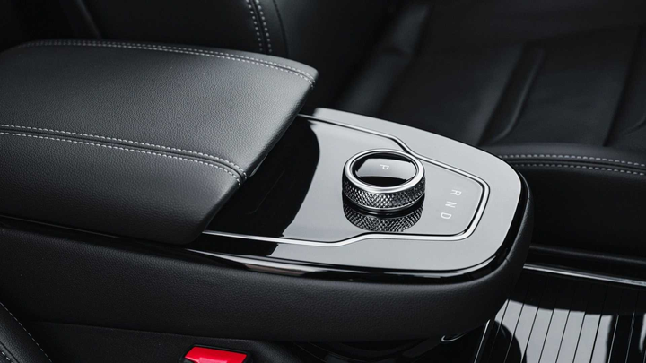 'Soi' ô tô đầu tiên của Huawei vừa ra mắt - 7