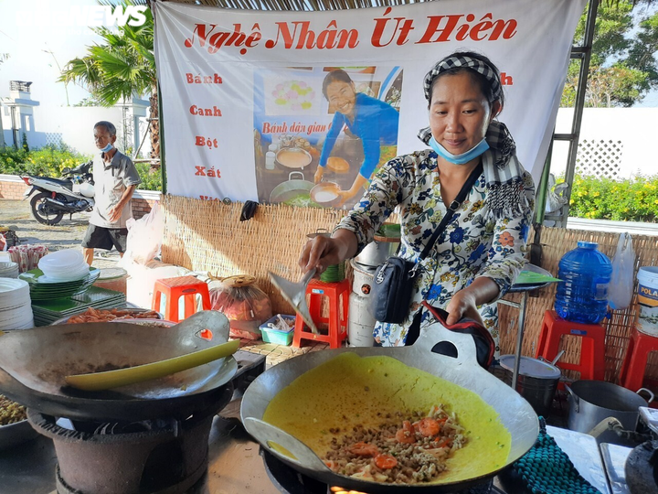 Cà Mau dâng 9 mâm bánh dân gian lên Quốc Tổ Hùng Vương - 6