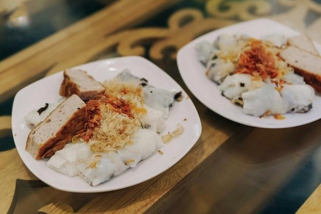 Cuối tuần 'đi trốn', ghé tiệm bánh cuốn nức tiếng 75 năm gia truyền ở Hải Phòng - 9