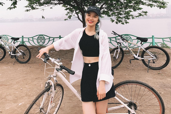 Dịch vụ cho thuê xe đạp ở hồ Tây 'vào mùa', kiếm tiền triệu mỗi ngày - 2