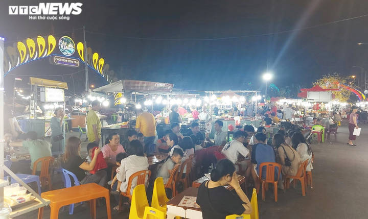 Đà Nẵng rầm rộ kích cầu du lịch, đón gần 130.000 lượt khách dịp 30/4 - 1/5 - 2