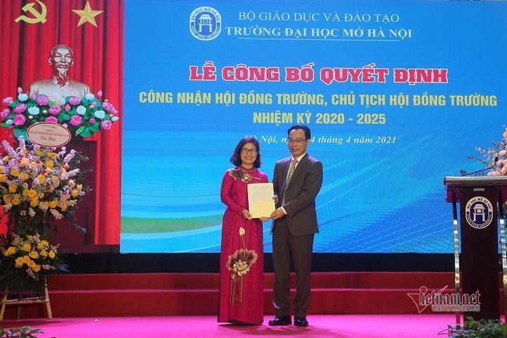 Đại học Mở Hà Nội có Hiệu trưởng mới - 3