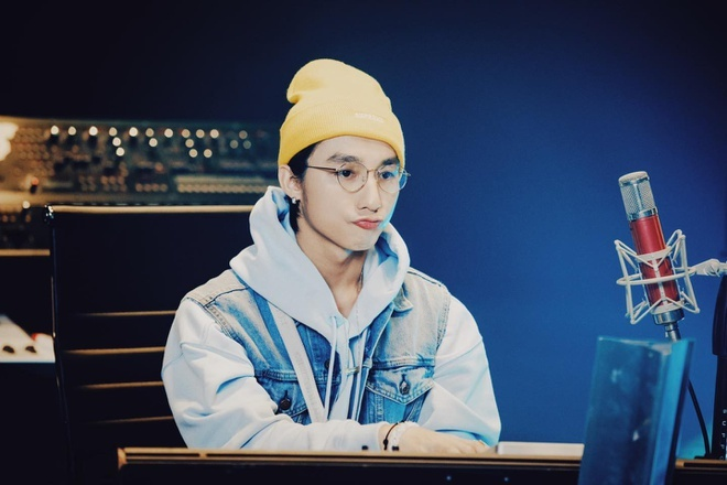 Sơn Tùng M-TP: 'Yêu vào rồi thì ai cũng ngốc nghếch hết' - 1