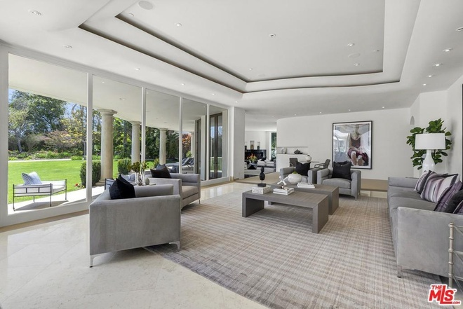 Ngắm biệt thự 27,9 triệu USD của tỷ phú truyền thông Mỹ - 3