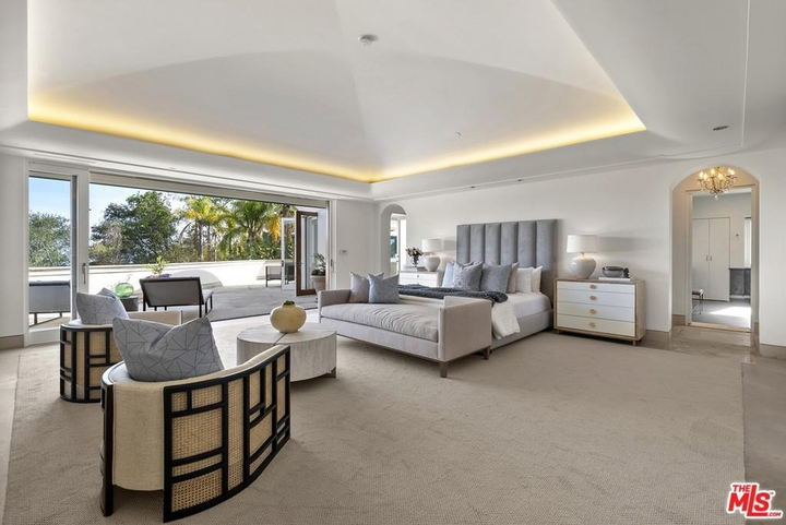 Ngắm biệt thự 27,9 triệu USD của tỷ phú truyền thông Mỹ - 6