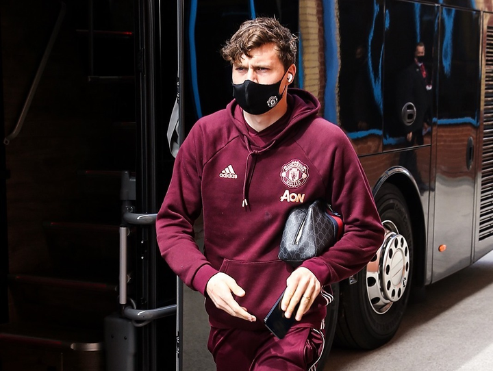 Trực tiếp Leeds 0-0 Man Utd - 11