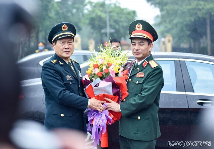 Lễ đón chính thức Bộ trưởng Quốc phòng Trung Quốc Ngụy Phượng Hòa - 1