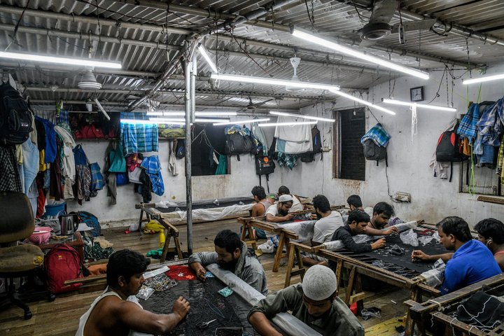 Ngành công nghiệp phục vụ thảm đỏ Ấn Độ thêm một lần sụp đổ - 5