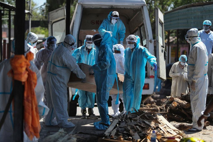 Ấn Độ yêu cầu Twitter, Facebook gỡ bài chỉ trích cách chống dịch - 1