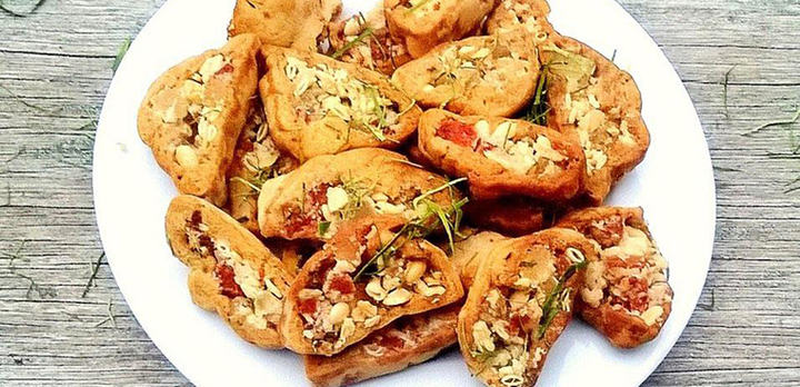 Ngoài bánh cốm, còn món quà vặt tuổi thơ nào từng làm trẻ con Hà Nội say mê? - 3