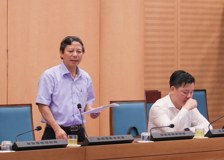 Cách ly khẩn 3 người nhập cảnh trái phép từ vùng dịch Campuchia về Nội Bài - 1