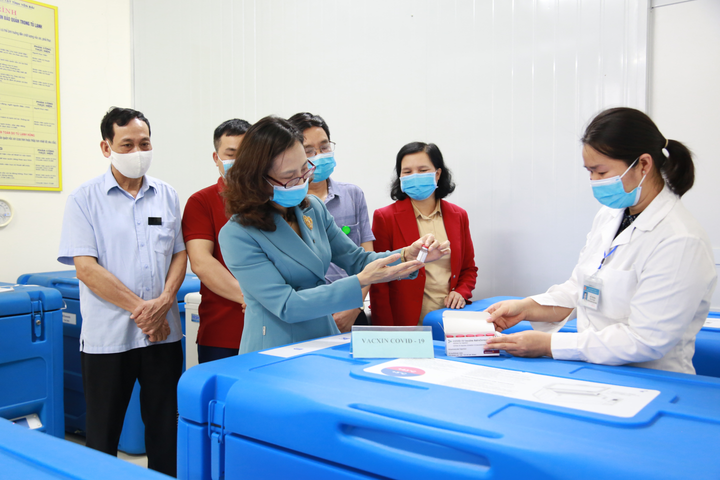 Thêm 6 ca mắc mới COVID-19 - 1