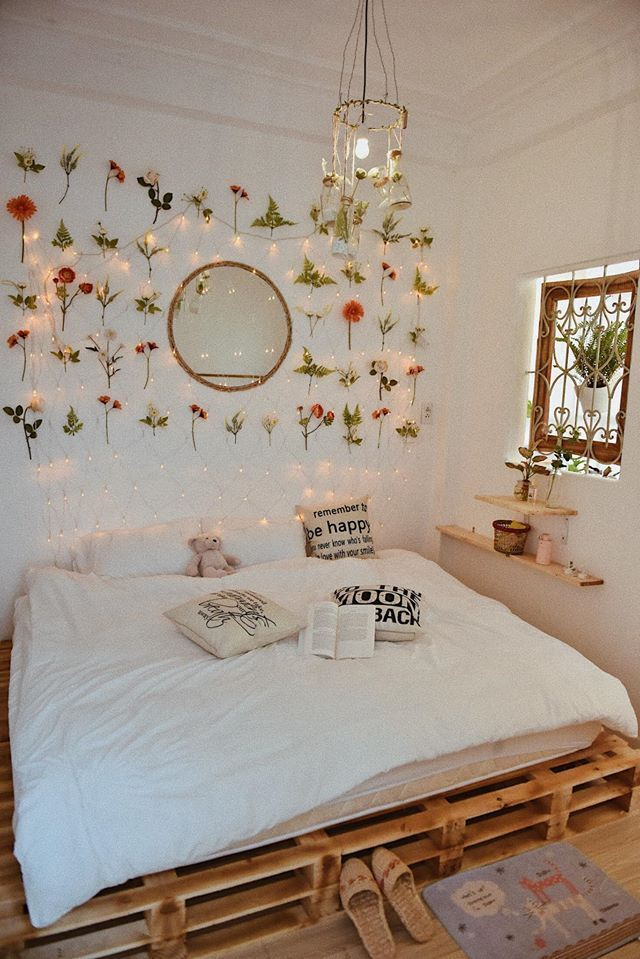 Cô gái tự sửa nhà kho cũ thành căn phòng hệt homestay, ngập góc 'sống ảo' xịn sò - 5