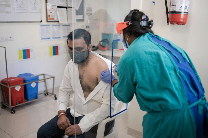 Ngành công nghiệp phục vụ thảm đỏ Ấn Độ thêm một lần sụp đổ - 7