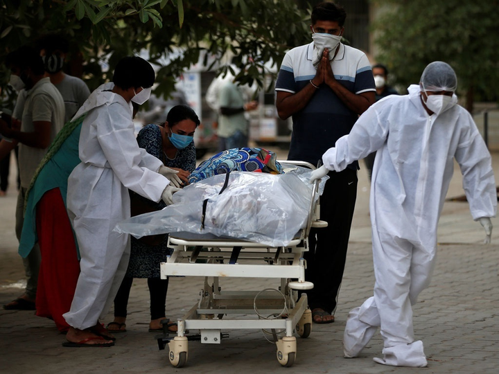 Nguyên nhân sâu xa khiến Ấn Độ 'vỡ trận' trong cuộc chiến chống COVID-19 - 1