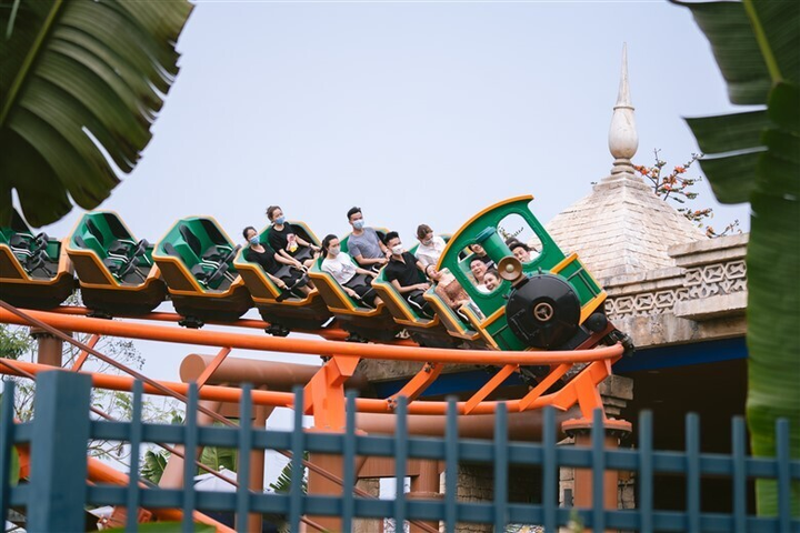 Sun World Halong Complex tung combo dịp 30/4: Chơi 3 công viên chỉ 600.000 đồng - 3