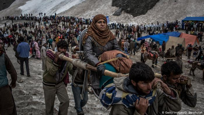 Bất chấp khủng hoảng COVID-19, Ấn Độ cho phép 600.000 người hành hương - 1