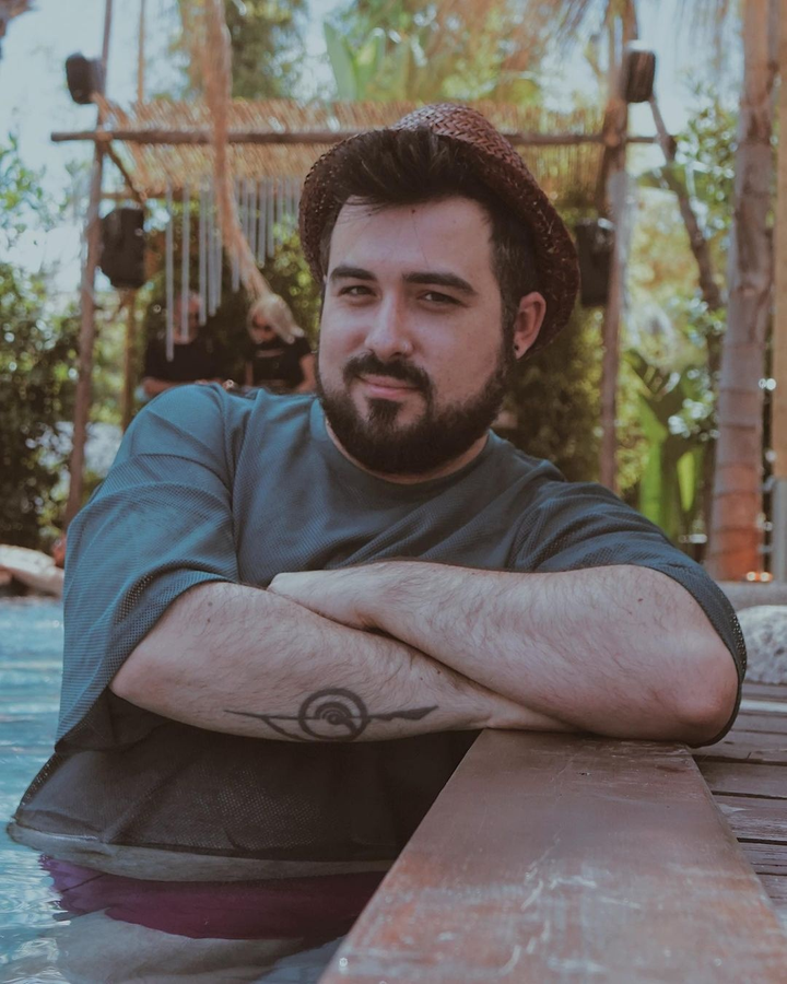 mẫu ngoại cỡ ảnh 6 Ảnh: Những người mẫu nam nổi tiếng nhờ thân hình 'khổng lồ' - 6