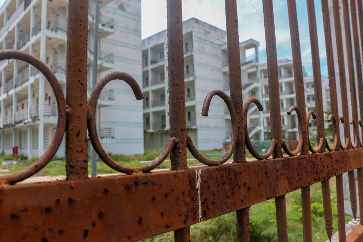 Ký túc xá 77 tỷ đồng bỏ hoang hơn 8 năm - 3