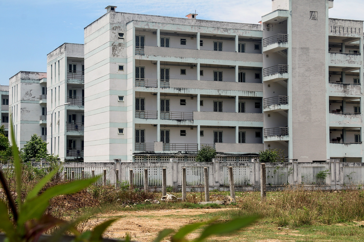 Ký túc xá 77 tỷ đồng bỏ hoang hơn 8 năm - 4