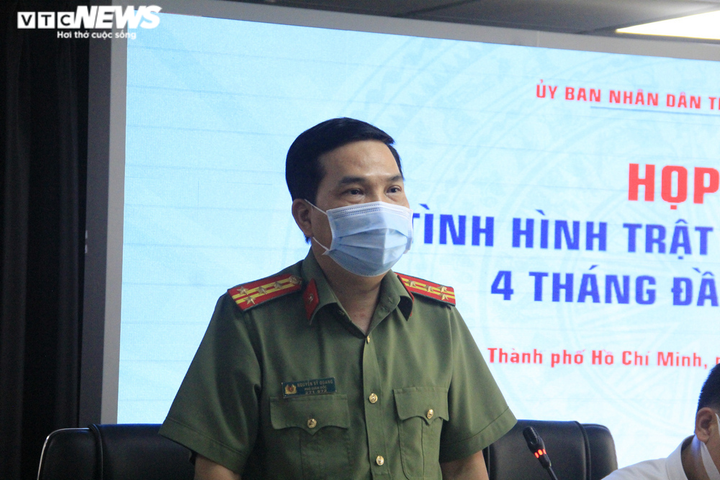 Lo dịch COVID-19, Công an TP.HCM siết chặt kiểm soát các cơ sở lưu trú - 2