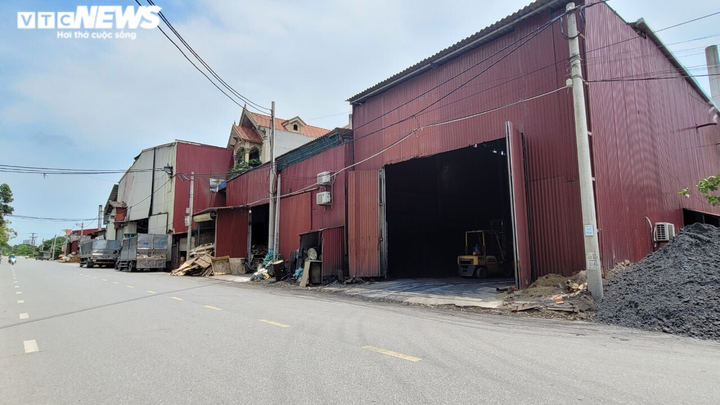 Điểm mặt 6 doanh nghiệp sản xuất giấy đầu độc sông Cầu ở Bắc Ninh - 1