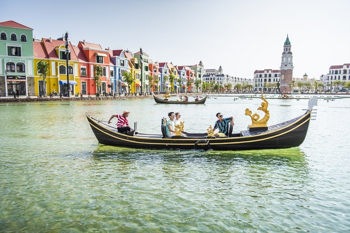 'Tình bể bình' với hành trình du ngoạn kênh đào Venice – sắc Ý giữa đảo Ngọc - 3