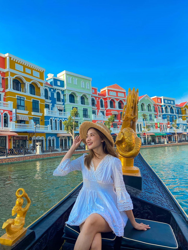 'Tình bể bình' với hành trình du ngoạn kênh đào Venice – sắc Ý giữa đảo Ngọc - 4