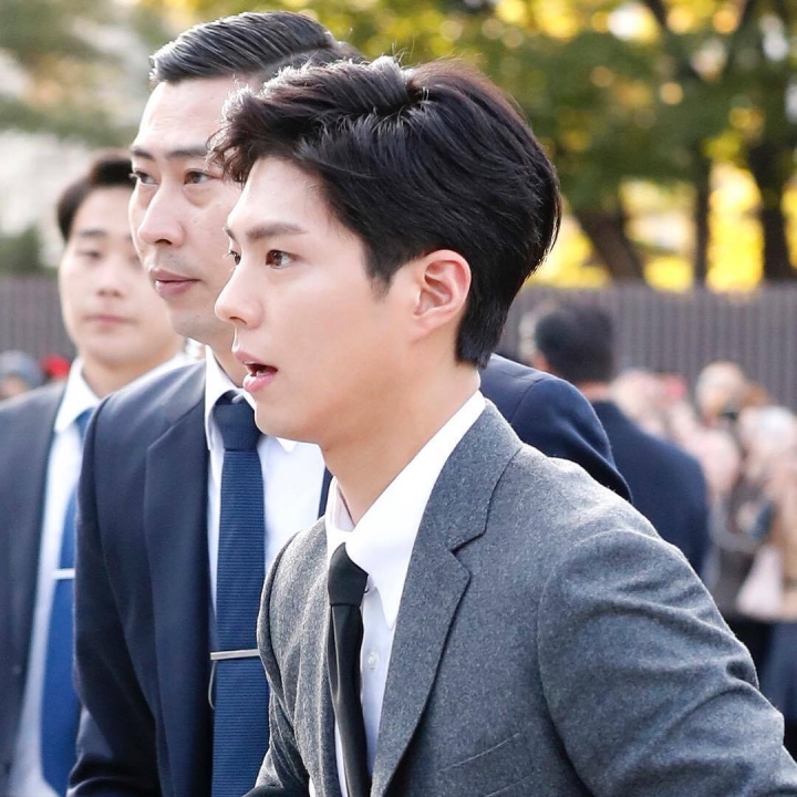 Song Joong Ki - Park Bo Gum: Từng thân như anh em, giờ lạnh nhạt sau vụ ly hôn? - 6