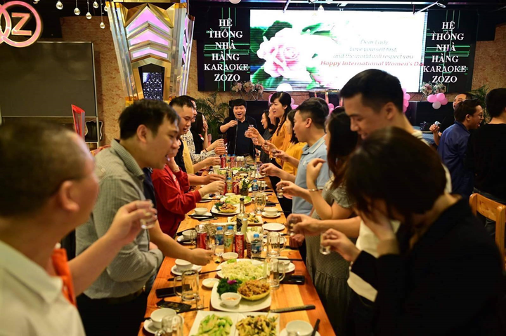 Doanh nghiệp rượu xoay xở vượt ‘bão’ COVID-19 - 2