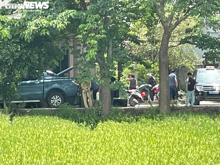 Nổ súng ở Nghệ An, 2 người chết: Toàn cảnh vây ráp biệt thự của nghi phạm - 5