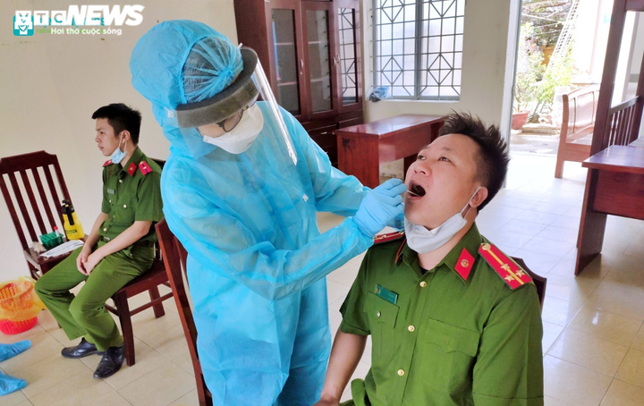 Kết quả xét nghiệm 29 người Đà Nẵng tiếp xúc gần bệnh nhân COVID-19 ở Hà Nam - 1