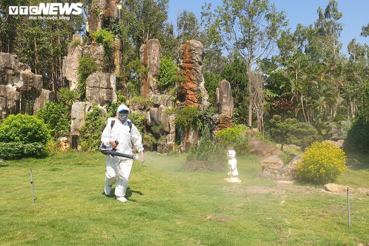 Bí thư Quảng Nam: Dù khó khăn tỉnh vẫn đón bà con hồi hương - 2