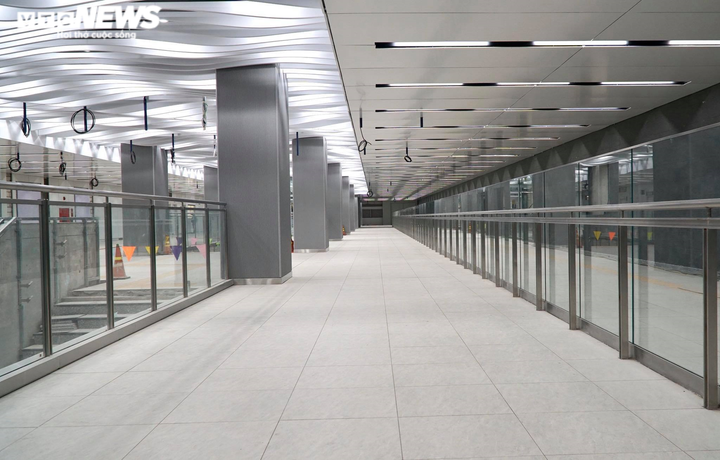 Ảnh: Xuống lòng đất chiêm ngưỡng nhà ga Ba Son 'về đích' - 2